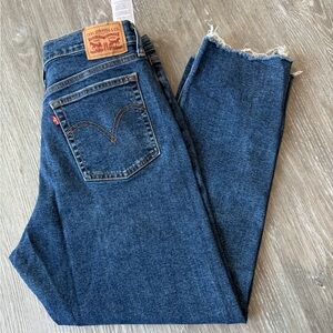 Levi’s wedgie straight jeans size 32
